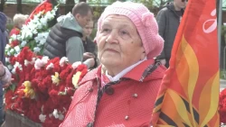 У «Вечного огня» сергиевопосадцы почтили память павших Героев
