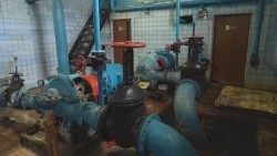 Депутаты осмотрели станцию обезжелезивания воды на Ферме