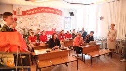 Герои в школе, школа для Героя
