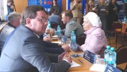 «Выездная администрация» в Краснозаводске