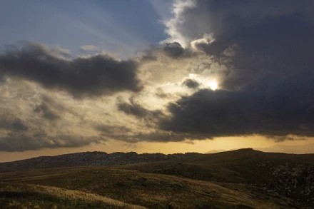 Туча над плато Лаго-Наки