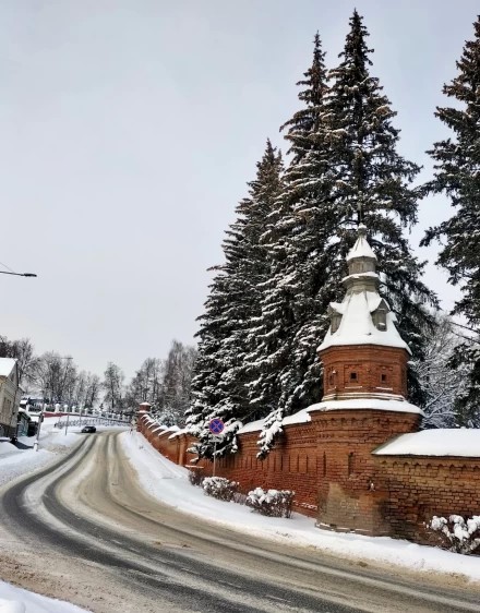 Ул. Ильинская, в горку