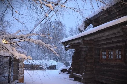 РАННИМ УТРОМ