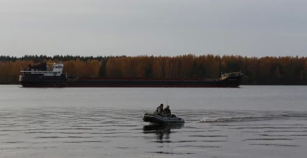 Не по пути)