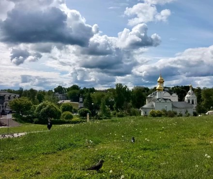 С первым днём лета!