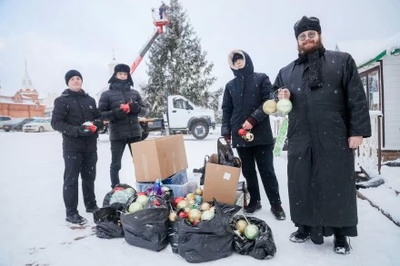 декабрь 2025, ёлка на Красногорской площади