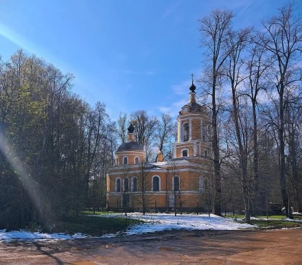 Спасский храм