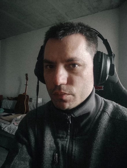 апрель 2026, выходной