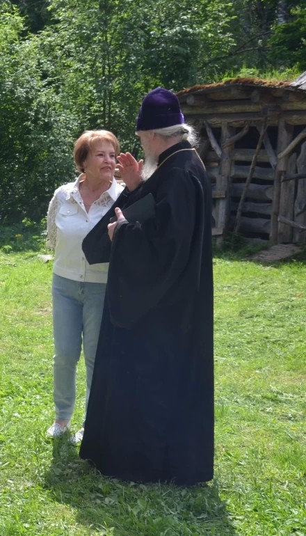 "бабушки" вполне моложавы!