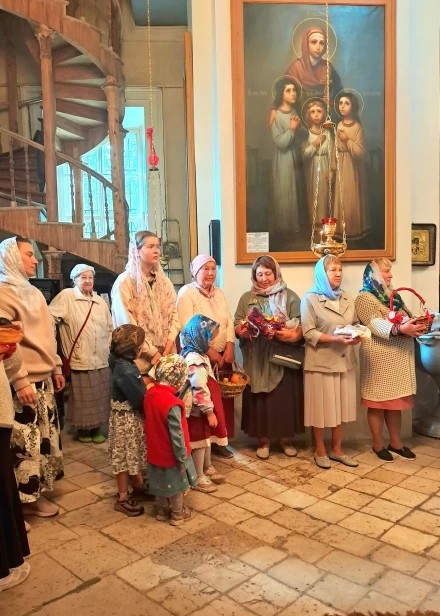 Яблочный Спас. Освящения фруктов.