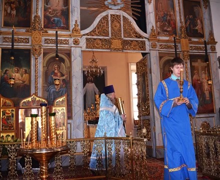 Божественная литургия в праздник Благовещения Пресвятой Богородицы