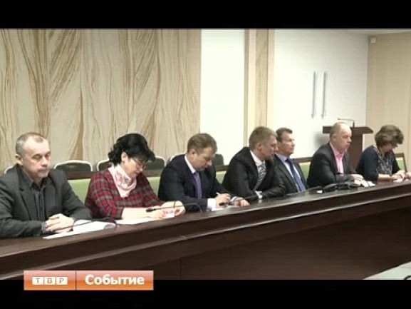 Губернатор на связи