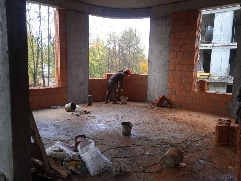 В Хотькове продолжается строительство нового больничного комплекса