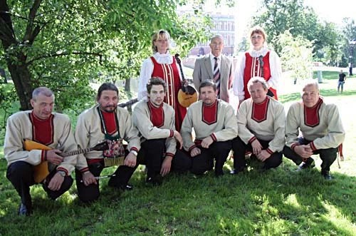 Народная музыка в честь юбиляра