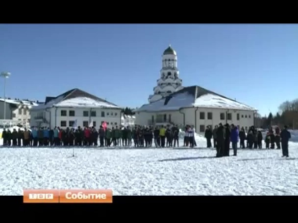 Олимпийские чемпионы на малой олимпиаде. В детском приюте в Топоркове состоялся праздник спорта