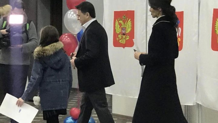 Андрей Воробьев проголосовал на выборах президента России