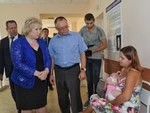 Детские пособия выплатят раньше