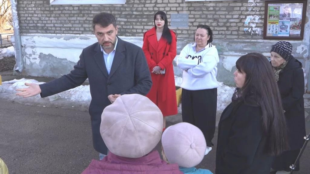 «Специальный репортаж». Жители деревни Репихово пообщались с властями