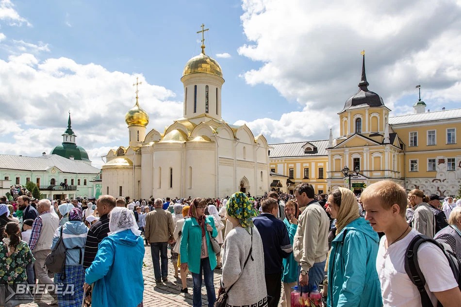 Превращение Сергиева Посада в «православный Ватикан» оценивают в 140 миллиардов рублей