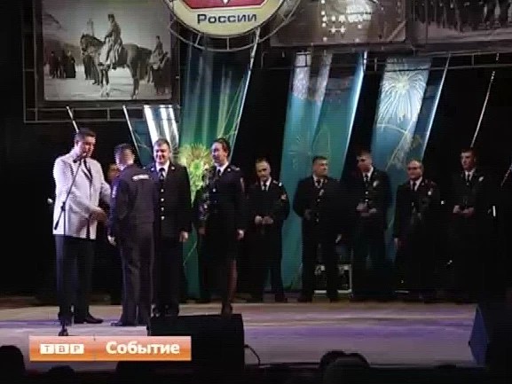 Товарищи милиционеры и господа полицейские. У российских правоохранителей грядет профессиональный праздник