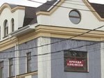 Каждому жителю — по торговому центру