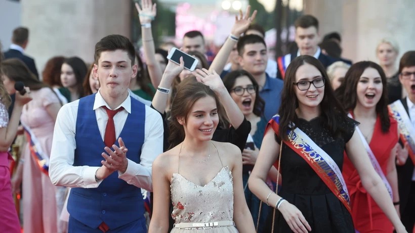 20 июня в Подмосковье начнут отмечать школьные выпускные