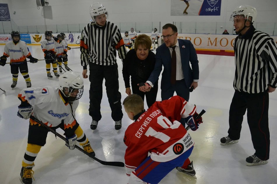 Конкуренция предприятий перешла на каток