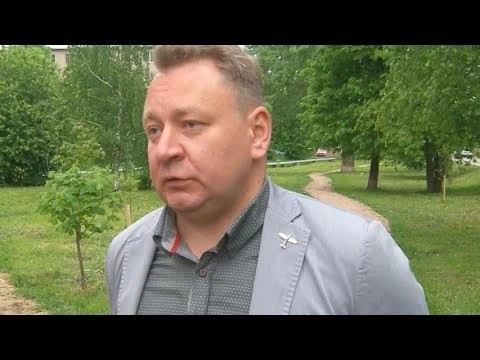 Михаил Токарев провёл рабочую встречу во дворе