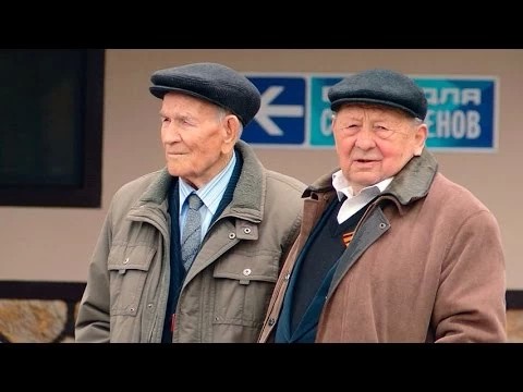 Михаил Токарев поздравил ветеранов Пересвета