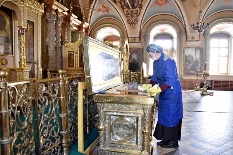Дезинфекция в Троице-Сергиевой Лавре