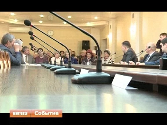 Уличкомы пришли к главе
