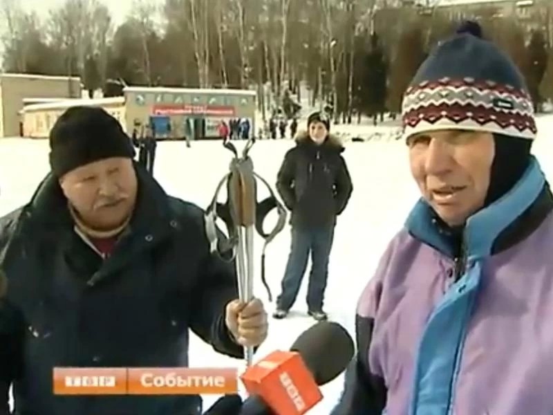 63 года они ставят людей на лыжи. В выходные прошла традиционная гонка на призы газеты “Вперед”