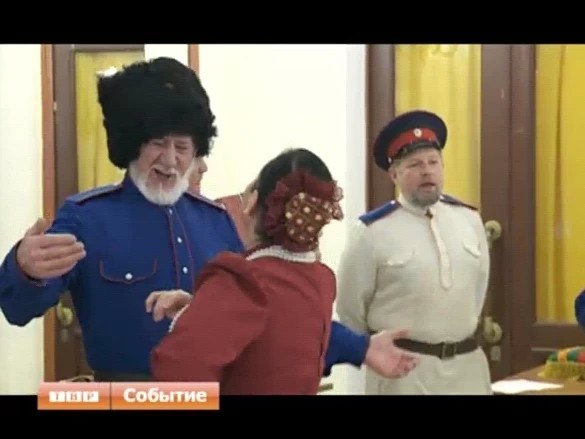 Очередной фестиваль казачьей культуры вновь собрал в Сергиево-Посадском Дворце культуры имени Юрия Гагарина полный зал почитателей этого вида творчества