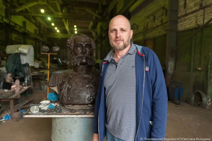 В память о «русском самурае»: скульптор из Сергиева Посада изготовил бюст известного адмирала и путешественника