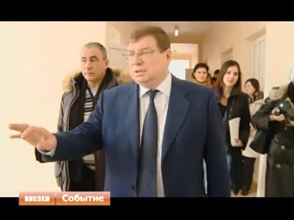 Почему задерживают открытие роддома?