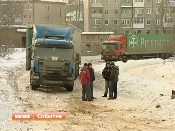 Фуры не смогли одолеть гору