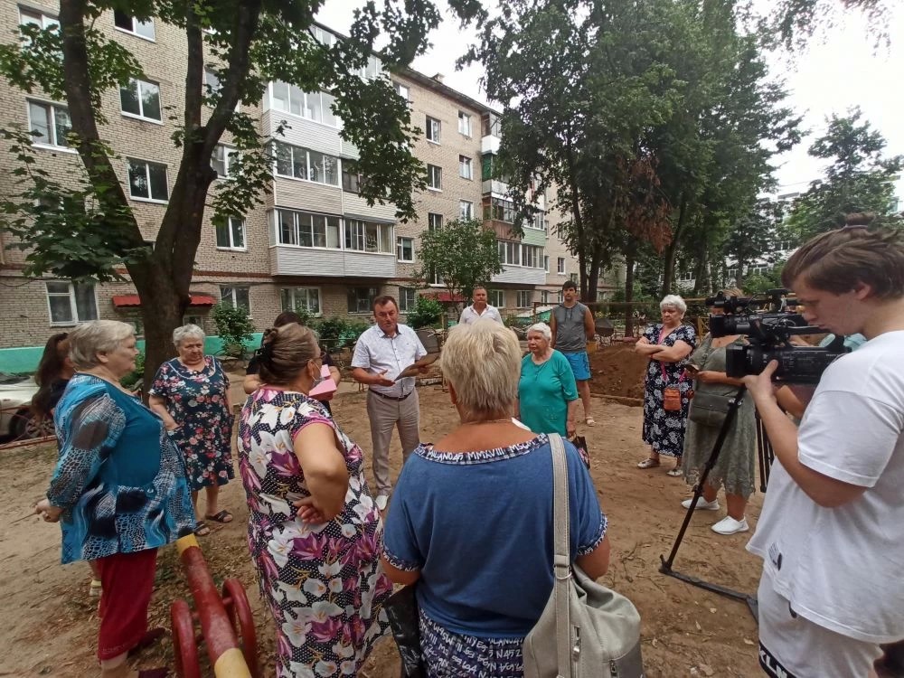 Благоустройство дворов не отменяется