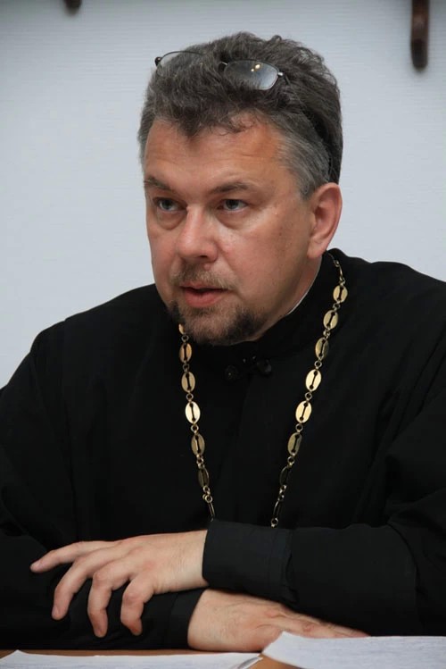 Священник Виктор Григоренко и художник Аллан Ранну о «конце света»