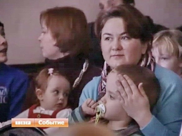 Кружковцы Сергиево-Посадского Дома творчества провели концерт для детей-инвалидов