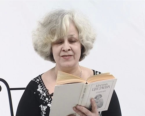 Читаем книги на ТВР: Александр Ванькин, Александр Платонов, Людмила Галицкая (на фото) и другие
