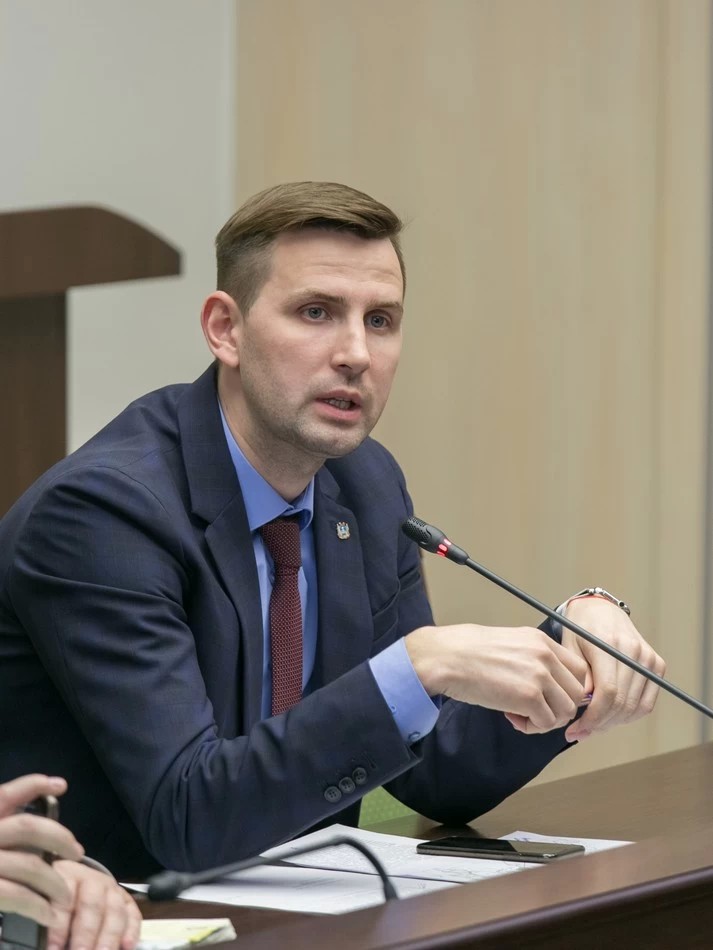 Карьер в мирных целях