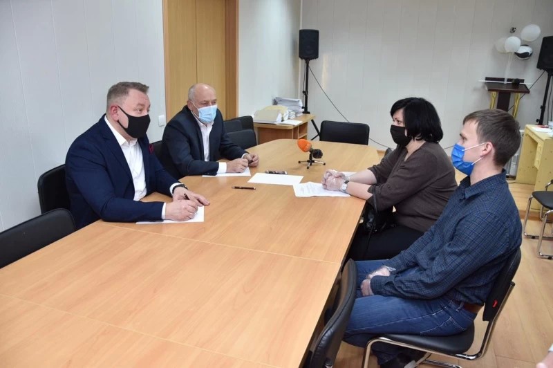 Михаил Токарев выслушал проблемы жителей поселка Богородское