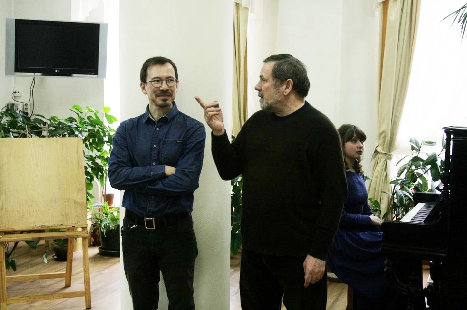 Каллиграф напомнил, что он график