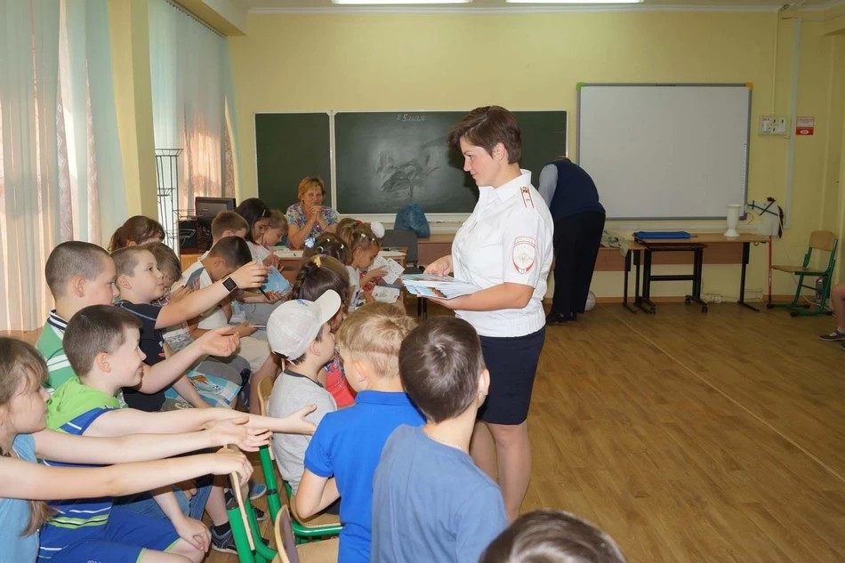 Полицейские лекции для самых маленьких и не очень