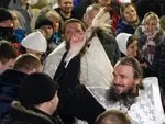 На Гремячем ключе было жарко