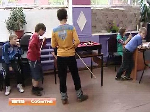 Игры, конкурсы и танцы. Программа летнего досуга детей и молодёжи "Дружный двор" охватила все поселения района