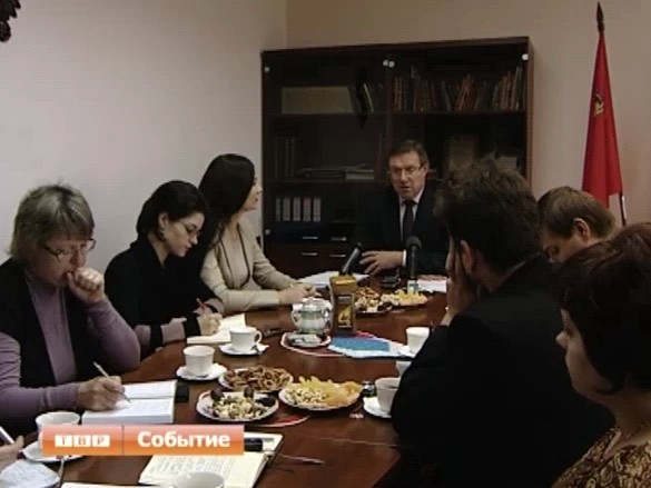 Спикер традиционно почаёвничал с журналистами