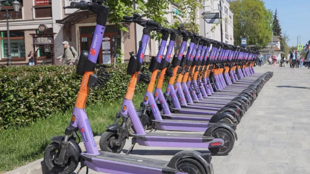 Жители Сергиево-Посадского округа могут воспользоваться специальным ботом, чтобы сообщить о нарушениях или неправильной парковке самокатов