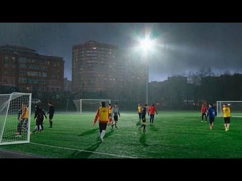 Это футбол, чёрт возьми!