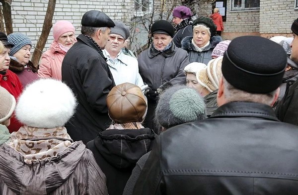 Глас народа или ширма для начальства?